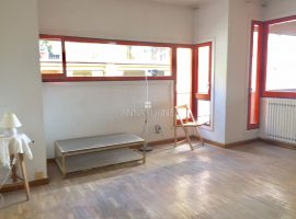 Sarrià-Piso 5 dormitoris i garatge
